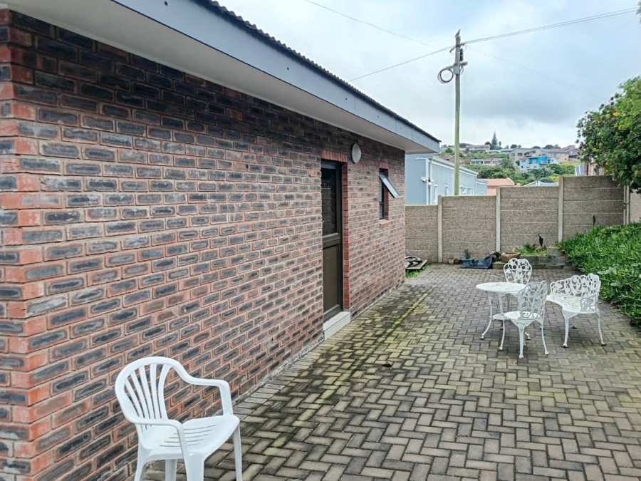 7 Bedroom Property for Sale in Dana Bay Western Cape